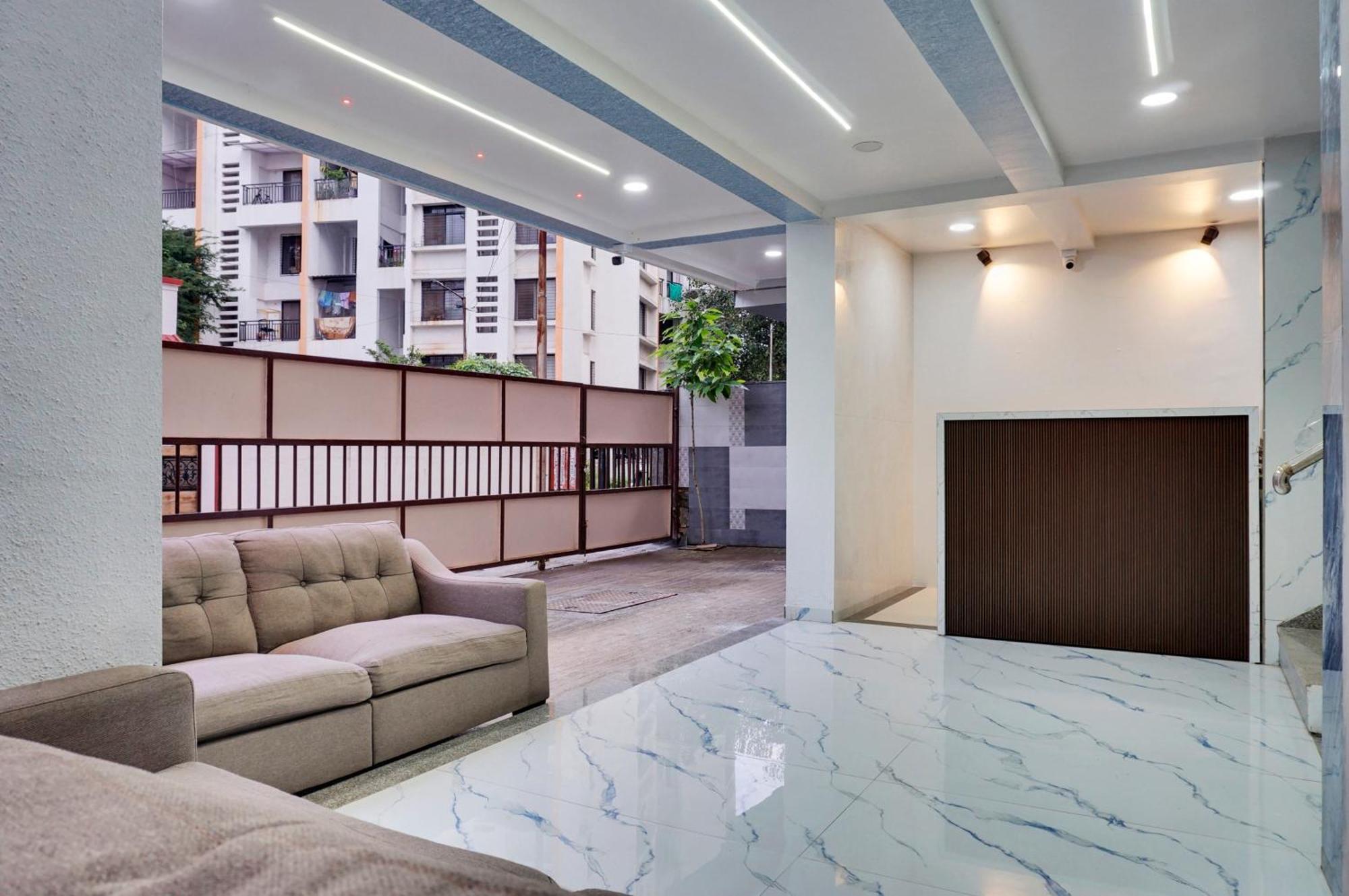 Urban Hometel Pune Exterior foto